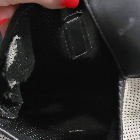 Gucci - Picture 6 of 7